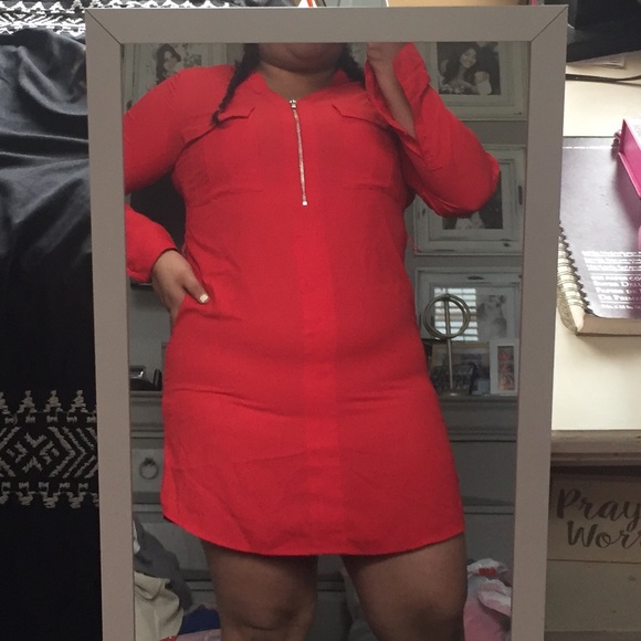 Red long sleeve dress - Picture 1 of 3